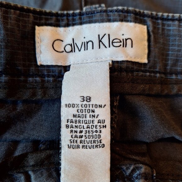 Calvin Klein Shorts Men’s Size 38 Blue Squares 100% Cotton Flat Front Pockets - Picture 2 of 10